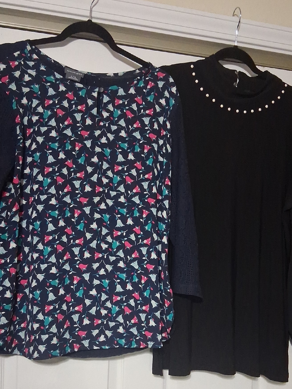 Set of 2 VanHeusen Navy Blouse w/ Teal & Pink  Print  Slim Factor Black Top SxL